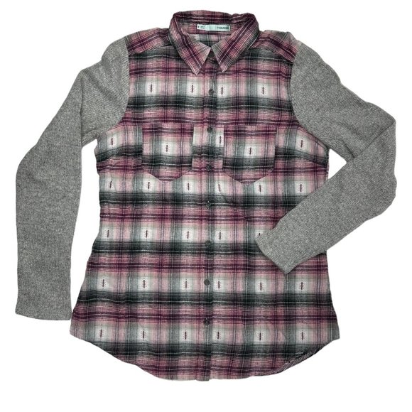 Maurices Plaid Flannel with Sweater Sleeves (S) - Picture 1 of 8